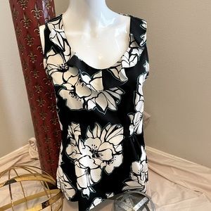 Banana Republic Sleeveless Blouse Size 2